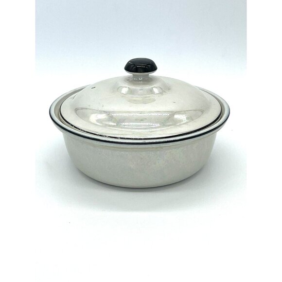Lusterware Round Casserole Dish W/Lid, Made For Forman Bros. By The Hall China - Picture 1 of 6
